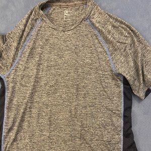 Gap athletic wear shirt